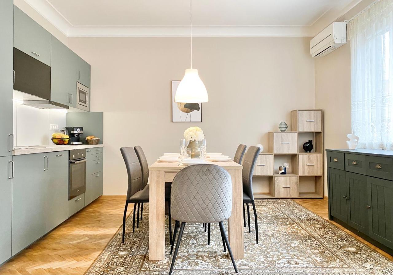 Top Centre Sofia Apartment For 6 Guests Εξωτερικό φωτογραφία