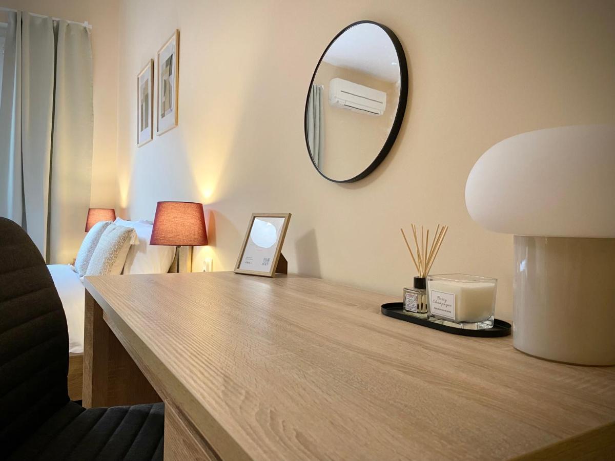 Top Centre Sofia Apartment For 6 Guests Εξωτερικό φωτογραφία